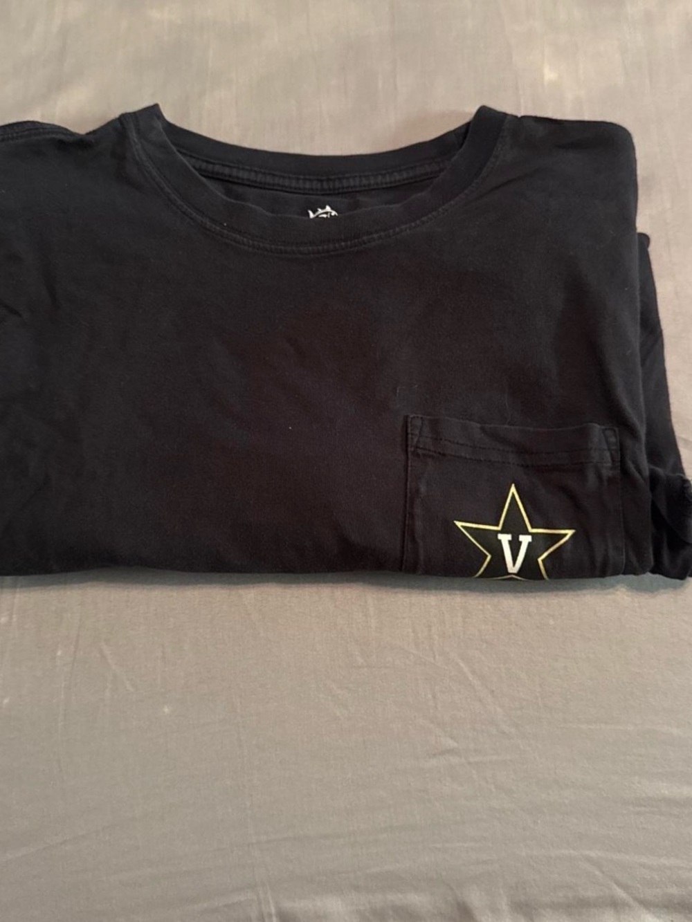 Southern Tide Black Short-Sleeve Pocket Tee with Yellow Star Logo